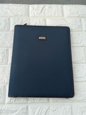TUMI Blue Leather Trimmed
Organizer/ iPad Tablet Case